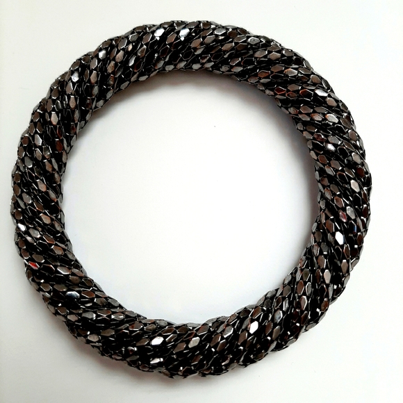 Trendy Gunmetal Roll-On Bracelet - Picture 1 of 1